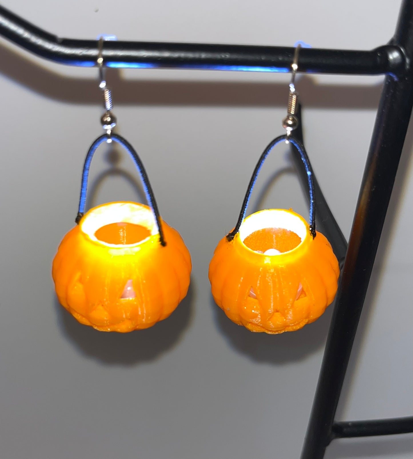 LIGHT UP EARRINGS